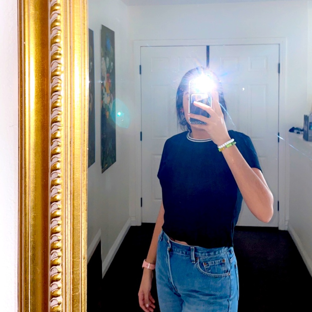 Black Hollister top